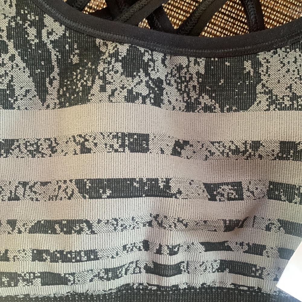 NWT NUX USA Along The Lines Bra color mineral - Picture 11 of 12